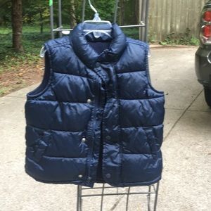Old navy puffy vest boy